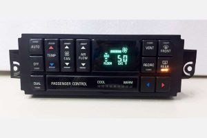 1997-2004 Buick Regal, Century Digital Climate Control powered on