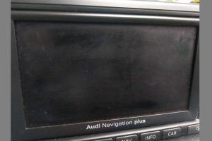 2008 - 2015 Audi R8 Navigation Touch Screen Repair
